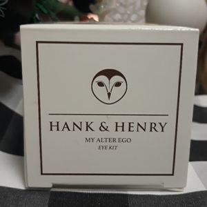 Hank and Henry The Kings Quen